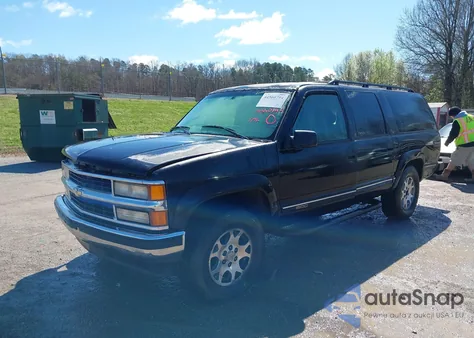 1999 Chevrolet Suburban 1500 from USA, damaged, VIN 1GBFK16R9XJ422194